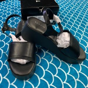 NWT Torrid Sandals